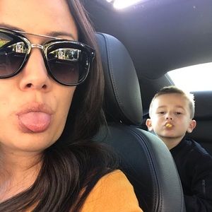 Meet your Posher, Sabrina